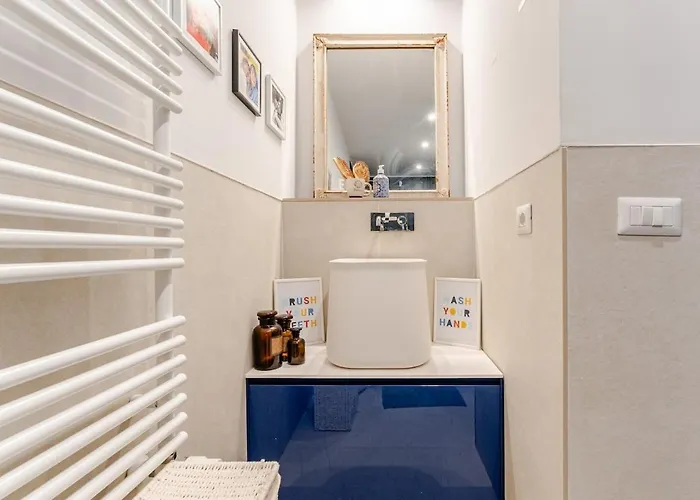 Apartamento Refined Two-bedrooms Roma